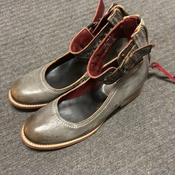 Freebird Gray and Brown Flats with Distressed Leather and Ankle Strap Si… - Picture 4 of 12